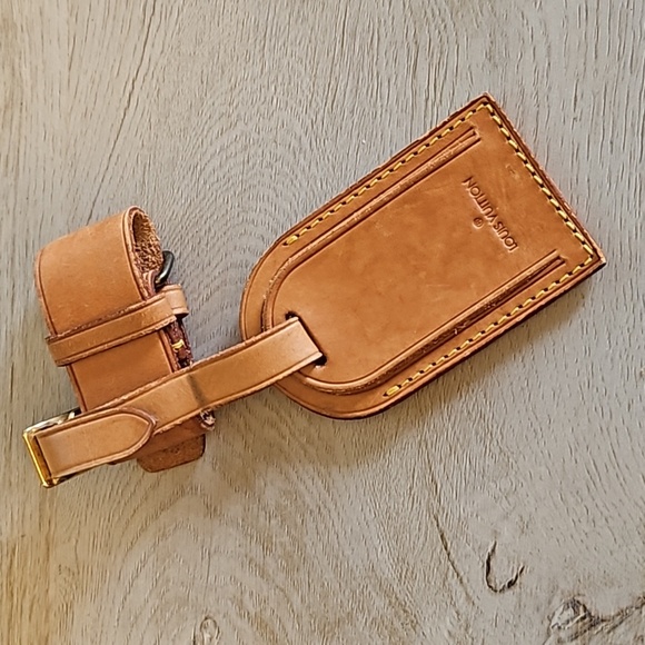 LV luggage tag - Picture 1 of 4